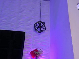 Еротски видео цхат Melody-Black