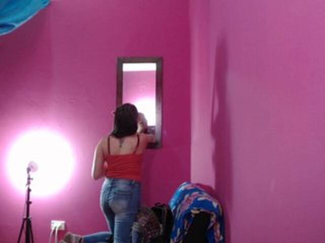 Емитовање снимка екрана melodydoll