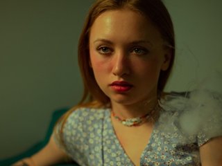 Еротски видео цхат MenanieVils