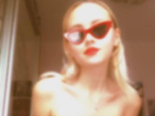 Еротски видео цхат Mencia