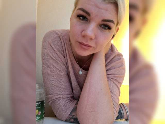 Емитовање снимка екрана MerilinMonro