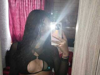 Еротски видео цхат Mia--foxed