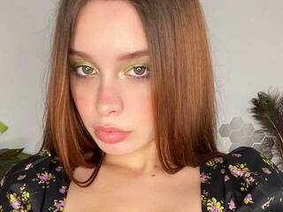 Еротски видео цхат MiaAdderly