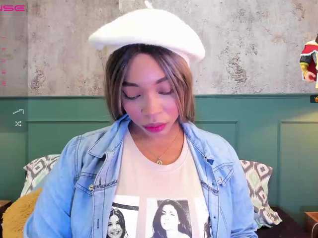 Емитовање снимка екрана MiaBigBoobs