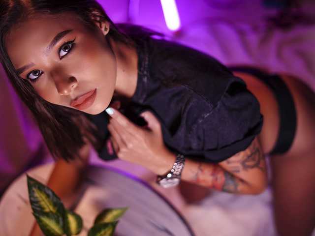 Слика профила Miacaprix