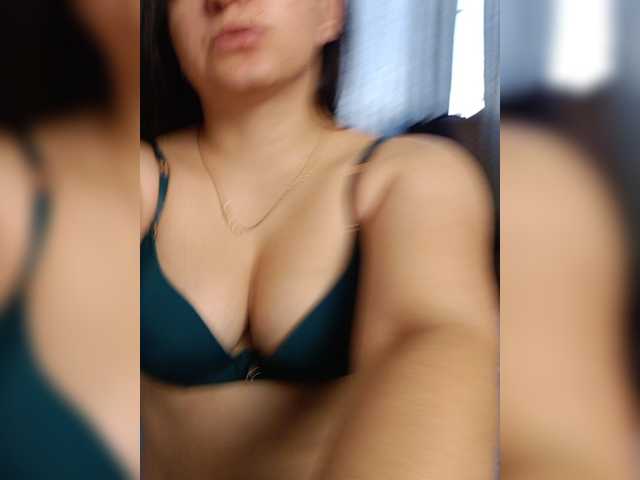 Емитовање снимка екрана MIALovexXx