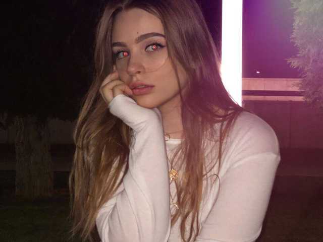 Слика профила MiaMey