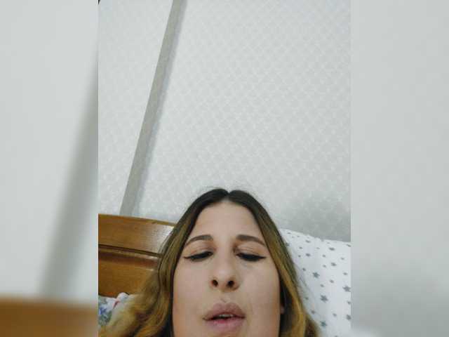 Емитовање снимка екрана FleurDAmour_