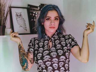 Еротски видео цхат MidnightDoll