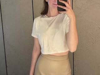 Еротски видео цхат Milan-a-mil