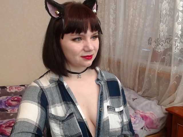 Емитовање снимка екрана MilaViolet