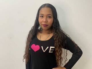 Еротски видео цхат MileyH