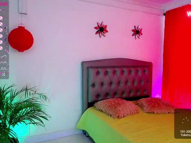 Емитовање снимка екрана MileyMoon