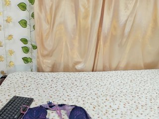 Еротски видео цхат Milie-yue