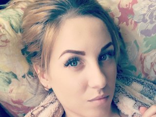 Еротски видео цхат MillaJames