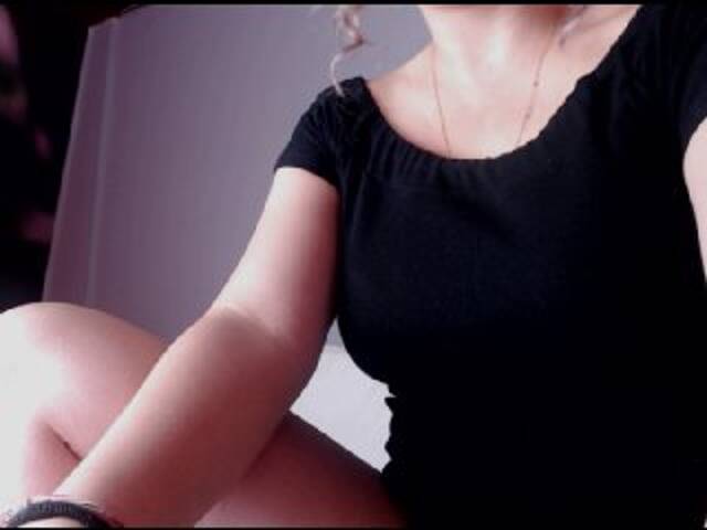 Емитовање снимка екрана A0MYTAY