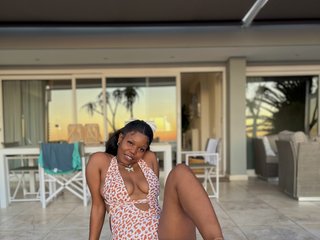 Еротски видео цхат Mimiea