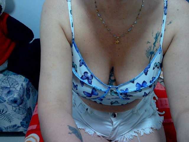 Емитовање снимка екрана mimisexxxa