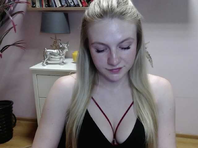 Фотографије MindyPleasure Let's have rel some fun #tease #cfnm #domina #blondie #sexy #young #joi #cei #cbt #cuckold #fetish #natural #twerk