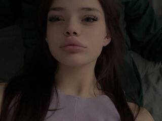 Еротски видео цхат mini-barbie