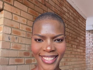 Еротски видео цхат Miss-Coco