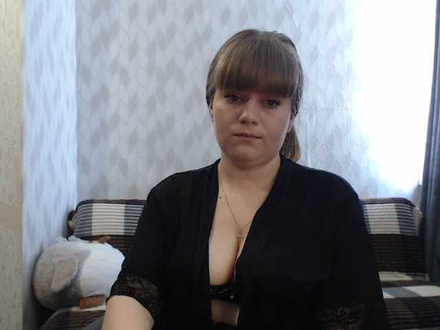 Емитовање снимка екрана Miss-Mira