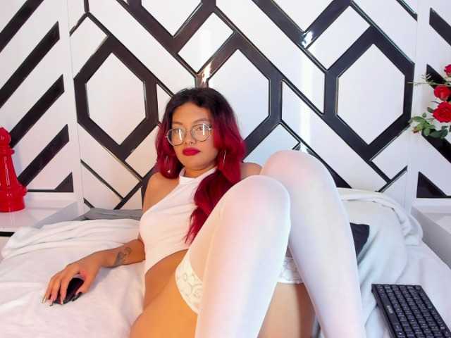 Фотографије MissAlexa TGIF let's have fun with my lush, On with ultra high levels for my pleasure Check Tip Menu❤ big cum at @sofar @total