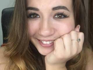 Еротски видео цхат missbaunti