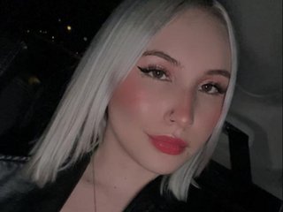 Еротски видео цхат Missblair12