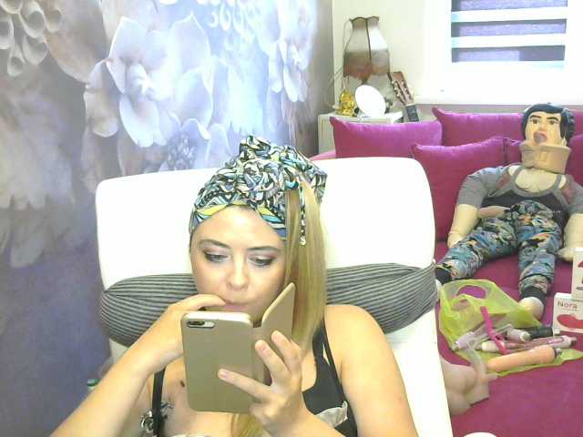 Емитовање снимка екрана missboginya