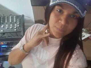 Еротски видео цхат MissDevorah