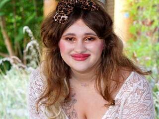 Еротски видео цхат MissZuleea