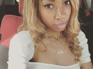 Еротски видео цхат Mocha17