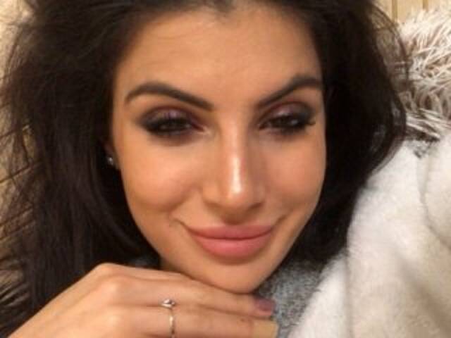 Емитовање снимка екрана _SWEEETY_