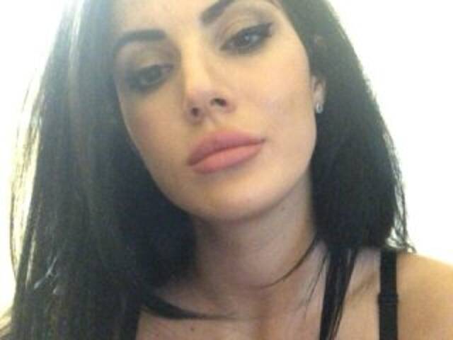 Емитовање снимка екрана _SWEEETY_