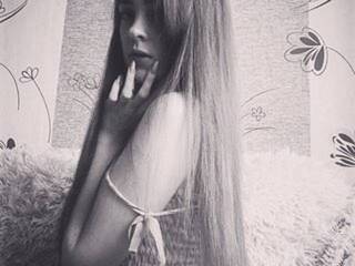 Еротски видео цхат MolliMow