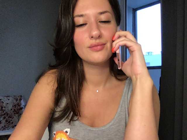 Емитовање снимка екрана molly4you