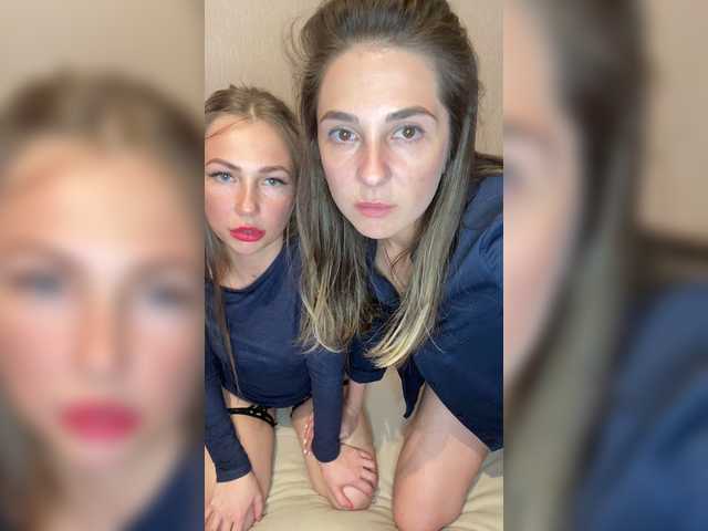 Емитовање снимка екрана MollyXStanley
