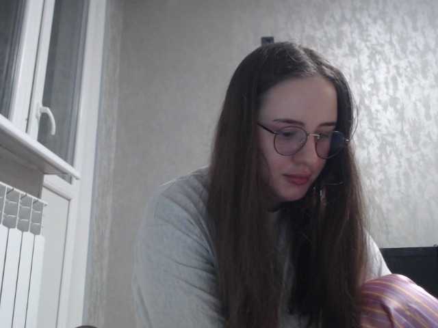 Емитовање снимка екрана Molyboobs