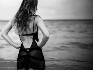 Еротски видео цхат MonickaCz