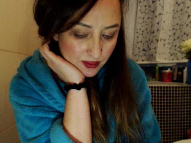 Емитовање снимка екрана moonQueen