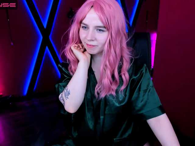 Емитовање снимка екрана MoonRachel