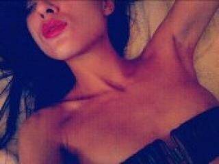 Еротски видео цхат moonwish