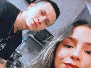 Еротски видео цхат MrandMrscandy