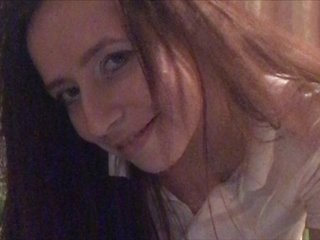 Фотографије MrsSexy906090 I am new girl I can add you in my friends for 15 tokens tip me 15 and you can start be friends with me)))I like undress all my clothes in pvt or in group chat)))Start pvt and I can start get naked