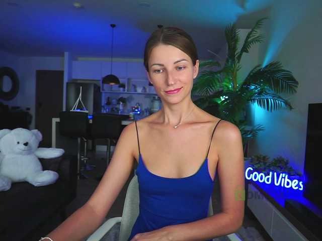 Емитовање снимка екрана Anna_Shine