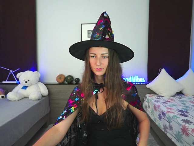 Емитовање снимка екрана Anna_Shine
