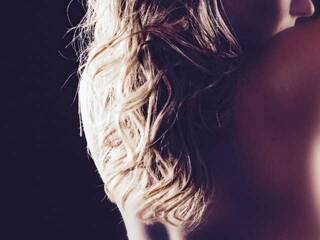 Еротски видео цхат Mymilfmila1