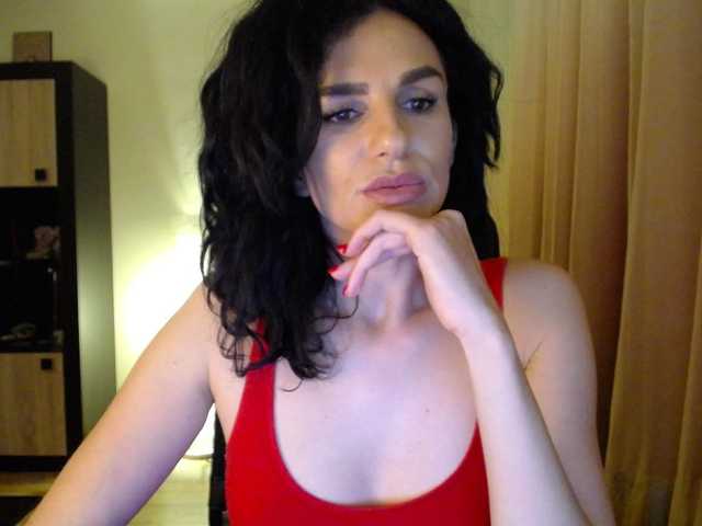 Фотографије MysteriousMia hi guys , LUSH and DOMi are on .c2c 50 tok more for tips or pvt