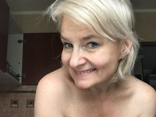 Еротски видео цхат NadinKeddo